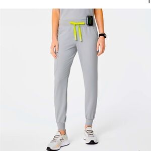 Figs Zamora jogger cement grey scrub pants,, XSP.